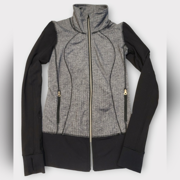 Size 4 - Lululemon Daily Practice Jacket - Picture 2 of 3
